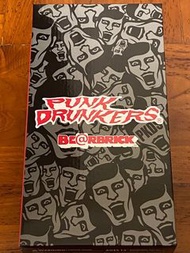 Punk drunkers 400% bearbrick