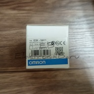 Omron E3X-Na11 Photoelectric Switch