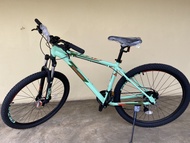 Sepeda Polygon Cascade 4 MTB bike