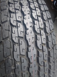 265/70/16
Bridgestone dueler ht
DOT 2022