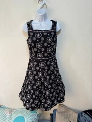 「 二手衣 」 IRIS 女版無袖洋裝 M號（黑）88