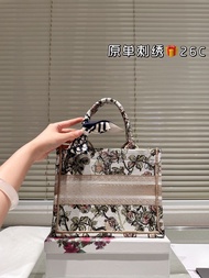 with Foldable Gift Box Size 42cm 36cm