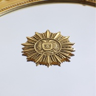 Chanel素金老鹰圆形胸针