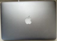 MacBook Air, 13.3 inch, macOS Monterey, Memory: 8GB 1600 MHz DDR3