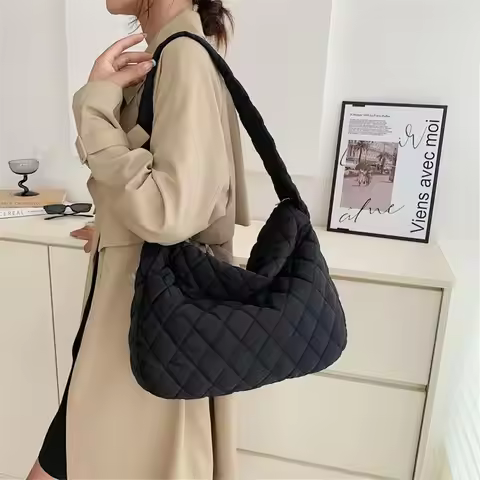Warm Lightweight Large Puffy Handbag Quilted Tote Bag Plaid Shoulder Bag Underarm Bag