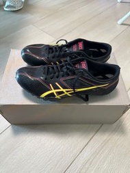 ASICS 兒童田征釘鞋