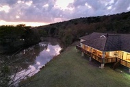 Imvubu Lodge - Zulweni Private Game Reserve