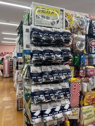 購自日本東京 Daiso 大創 黑色 急速 快速 充電器 差電器 只使用一次 5000mAh 有Type C線