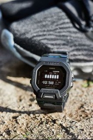 極限運動G-SQUAD 高功能人氣 GBD-200UU-1 灰黑+透綠色。方面跳字 智能運動款式。限時特價 CASIO G-SHOCK 正品正貨有保養。gsquad gps 距離速度步速圈數卡路里