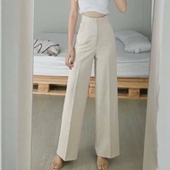 Closet Crush กางเกงขายาว เอวสูง ทรงกระบอก ตีเกร็ดหน้า สีครีม