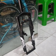 Fork Zoom Masera 26"