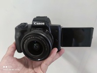 Canon M50 15-45MM