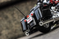 MÔ HÌNH XE HARLEY DAVIDSON ROAD KING SPECIAL 1:12 MAISTO 4833