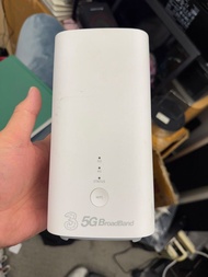 Huawei Brovi 5G CPE 5 (型號 H155-381)