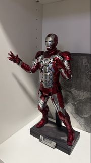Hot Toys 鐵甲奇俠 Mark V MMS400 1/6 收藏Figure