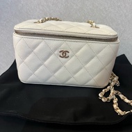 Chanel Vanity Case bag Irony White