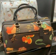 กระเป๋าของแท้ Coach C8617 Rowan Satchel With Dreamy Land Floral Print Midnight Multi กระเป๋าถือ Cros