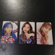 Izone BLOOMIZ YUJIN CHAEYEON HYEWON (READ DESCRIPTION)