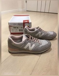 New Balance 996 shoes women