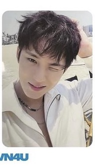 收seventeen Mingyu 😭😭😭