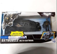 (因回覆受限，請在提問內留聯絡) Mattel DC Batmobile with Batman 蝙蝠俠 蝙蝠車