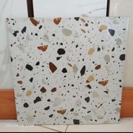 granit/ keramik lantai 60x60 motif terazo white  by uno