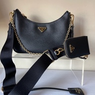 Prada Re-Edition 2005 Saffiano 皮革手袋