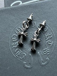 Chrome Hearts Baby Fat Cross 耳環