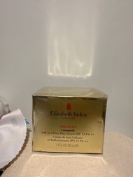 Elizabeth Arden day cream