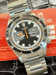 🌈🌈新返貨啦🌈🌈💳連出世卡💳😺經典黑面貓😺🎦🖤💛42mm 扭圈 💛❤️❤️Tudor Heritage Chrono 70330N 連原裝Tudor 鋼帶❤️❤️BW3787(旺角洗衣街店）