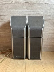 二手PIONEER 喇叭 S-DV323 先鋒小型前置 環繞 揚聲器 二手喇叭  音樂喇叭（2顆一對價）