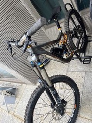 Giant山地車（4000快走)