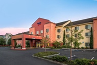 แฟร์ฟิลด์ อินน์ แอนด์ สวีท พอร์ตแลนด์ นอร์ท (Fairfield Inn &amp; Suites Portland North)