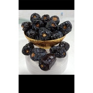 KURMA AJWA ALIYAH MADINAH (AJWA DATES)
