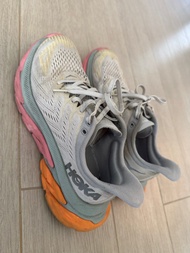 Hoka One One Clifton Edge跑步鞋
