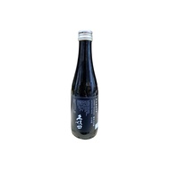 Asahi Shuzo Kubota Junmai Daiginjo (300ml)