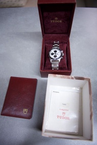 Tudor  79260