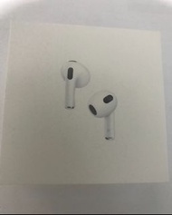 AirPods 3 (第3代) 配備 Lightning 充電盒