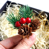 【Moon night 】10PCS Artificial Pine Picks Mini Christmas Red Berries Pine Cones Wedding Garden Christmas Tree Filler Decorations
