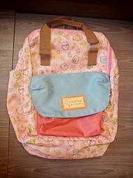 角落生物背包