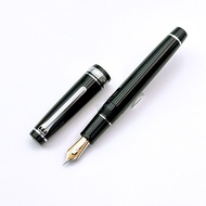 = Small Collection Japanese Sailor Professional Gear 21K Gold Fountain Pen (Silver Clip)