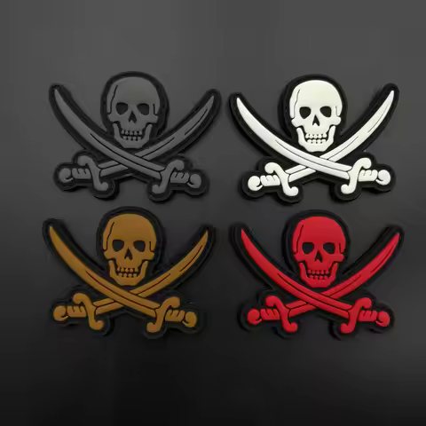 Retro Pirate Double Sword Skull Alien Emblem Pvc Glow-In-The-Dark Velcro Patch Tactical Backpack Mor
