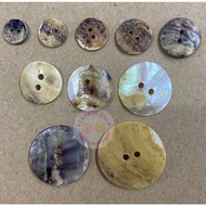 Round Shell Buttons Dozen (1 Dozen/12 Pieces)