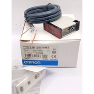 E3JK-DS30M2 OMRON 5 Wires Object Sensor Distance 30cm