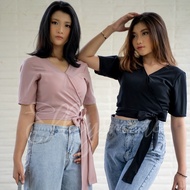 Elleysmere Women's Tops-NAOKI