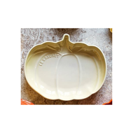 Le Creuset 萬聖節 南瓜深盤 沙丘白 詳見包裝