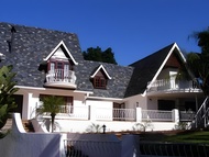 黑巧克力旅館 (Dark Chocolate Guesthouse)