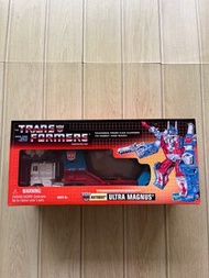 全新孩之寶 變形金剛 馬格斯Autobot Ultra Magnus
