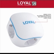 Loyal LY-907 3-Pin + 2-USB Plug