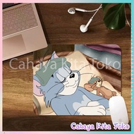 CAHAYA This Light We Store! AESTHETIC MOUSEPAD COMPLETE MOTIF - Tom and Jerry Sleep